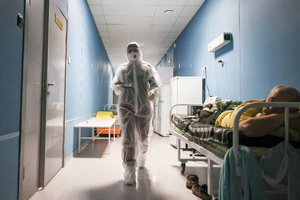 В России за сутки госпитализировали 2712 человек с ковидом