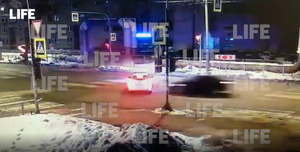Пьяный водитель протаранил патрульную машину, уходя от погони, в Петербурге