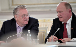 В Кремле пожелали скорейшего "возвращения в строй" Жириновскому и Зюганову