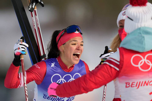 Разрывает не только на трассе: Как молодая российская лыжница Степанова стала звездой соцсетей