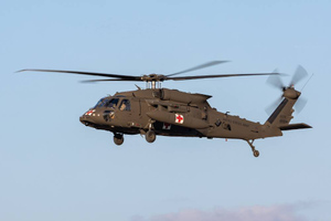 Журналист CNBC: Американский вертолёт Black Hawk приземлился на границе Польши и Украины