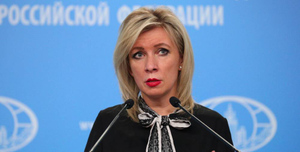 Захарова рассказала о "репетиции нападения" Британии на РФ и потребовала от Трасс объяснений