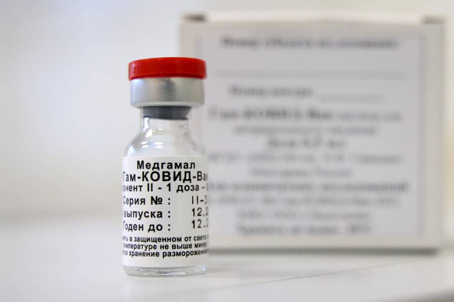 Назальная вакцина от коронавируса "Спутник V". Фото © ТАСС / Артём Геодакян