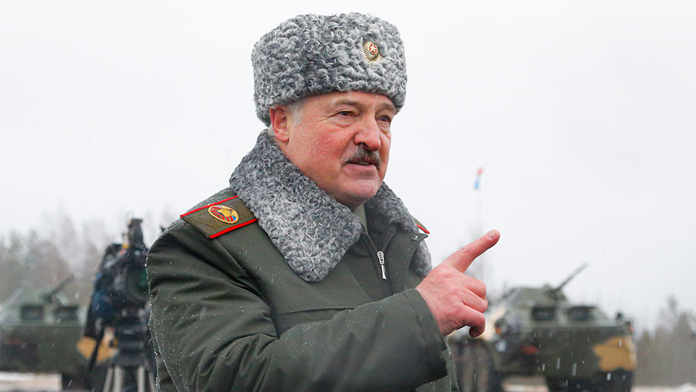 Лукашенко: Впервые за десятилетия мы оказались на пороге конфликта, способного затянуть весь континент