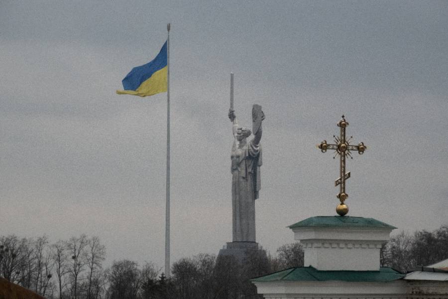 Путин заявил, что украинская власть ведёт дело к полной десуверенизации страны 