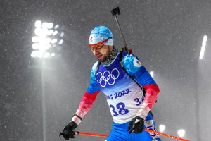Российские биатлонисты не попали в топ-10 в масс-старте на Олимпиаде