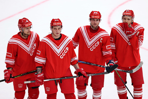 Сборная России по хоккею отказалась лететь с другими спортсменами на Олимпиаду в Пекин