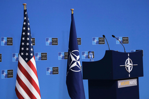 Политолог Межуев объяснил, кому выгодна публикация "ответа США и НАТО"