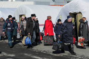 ВЦИОМ: Около 80% россиян поддержали решение о приёме беженцев из Донбасса
