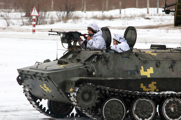Военные учения 92‑й отдельной механизированной бригады Вооружённых сил Украины под Харьковом. Фото © ТАСС / ZUMA