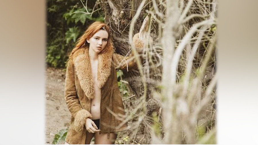 Актриса Наташа Бассет. Фото © Instagram / natashabassett, фотограф Франсуа Бертье