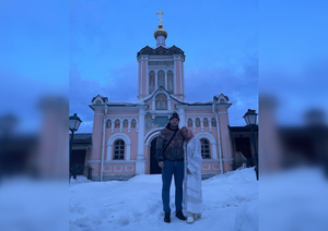 Волочкова показала фотографии из монастыря в Калуге с новым мужчиной