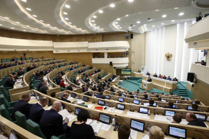 Совфед ратифицировал договоры о дружбе и сотрудничестве с ДНР и ЛНР