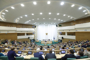 Госдума ратифицировала договор о дружбе и сотрудничестве с ДНР и ЛНР