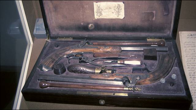 Дуэльные пистолеты времён Пушкина. Фото © Wikimedia Commons / Lkitrossky