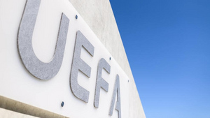 УЕФА официально перенёс финал Лиги чемпионов из Санкт-Петербурга в Париж