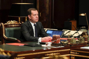 Политолог Оленченко рассказал, прислушается ли Запад к словам Медведева о потере диалога