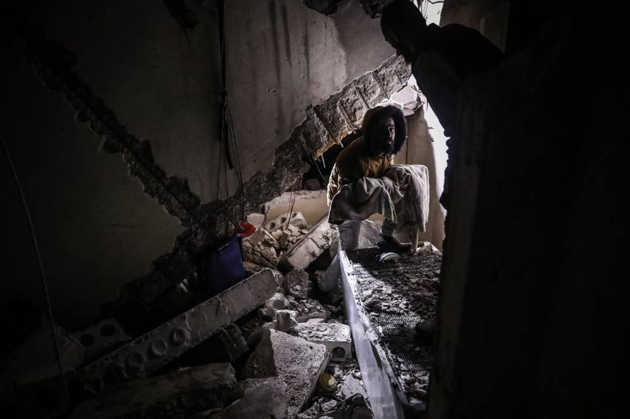 Последствия операции США в сирийской деревне Атма, где был ликвидирован главарь ИГИЛ аль-Кураши. Фото © ТАСС / dpa / picture-alliance