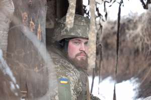 "Готовятся к мнимому вторжению": Политолог Гусев объяснил планы Украины запретить выезд военнообязанных