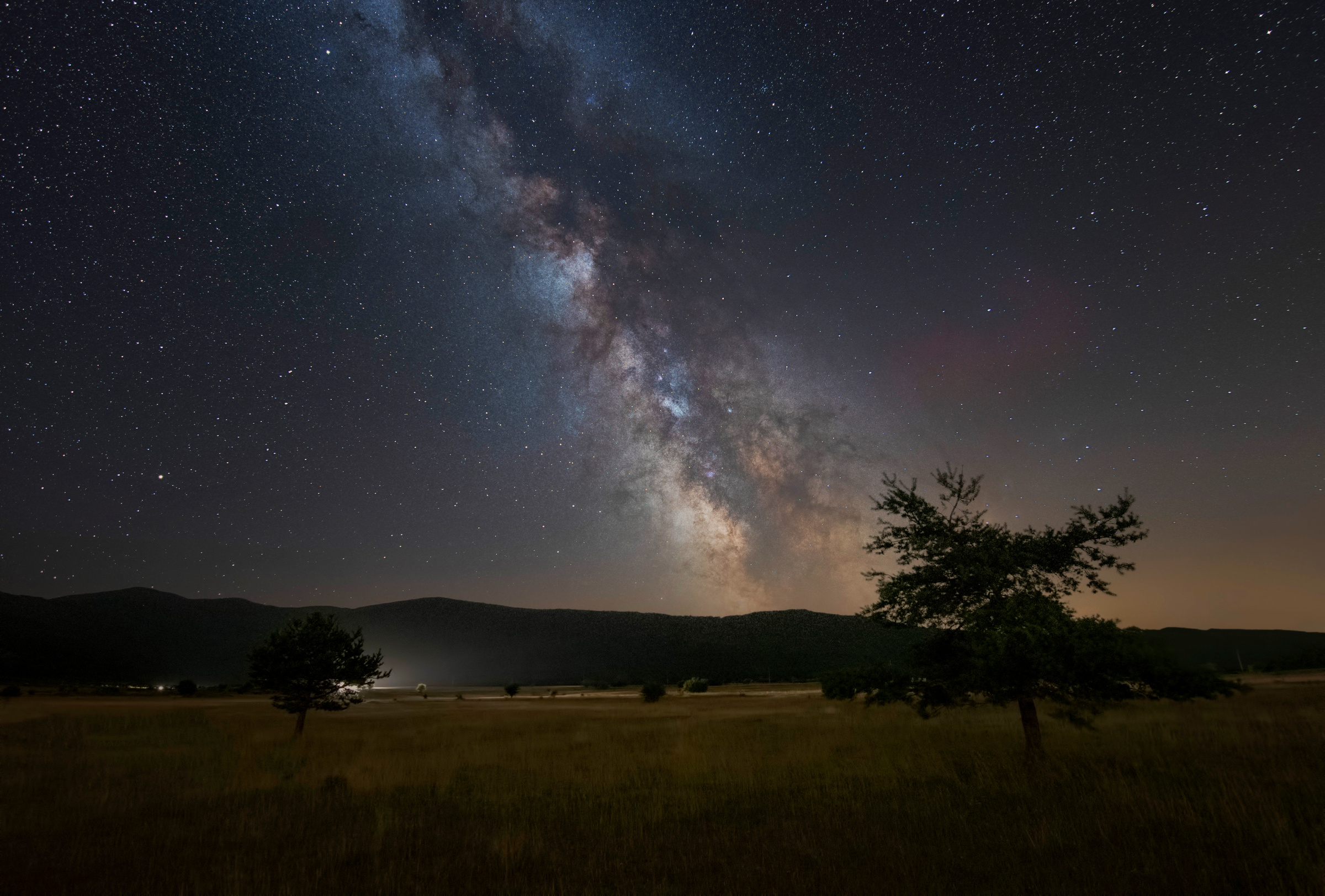Млечный Путь в ночном небе. Фото © Flickr / Šime Barešić