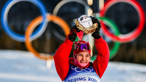 "Лучшего начала не придумаешь": Вяльбе прокомментировала историческое серебро Непряевой на Олимпиаде-2022
