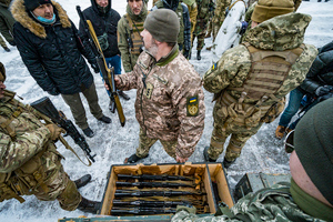 Украинский генерал Маломуж обвинил Запад в символической поддержке Киева
