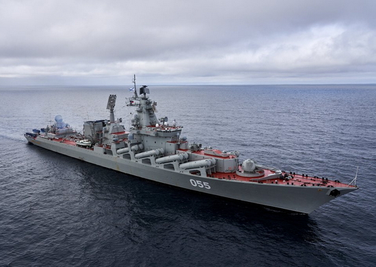 Отряд кораблей Северного флота вошёл в Средиземное море для учений