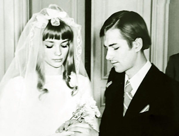 Игорь Ливанов с супругой Татьяной Пискуновой в день свадьбы. Фото © kino-teatr.ru