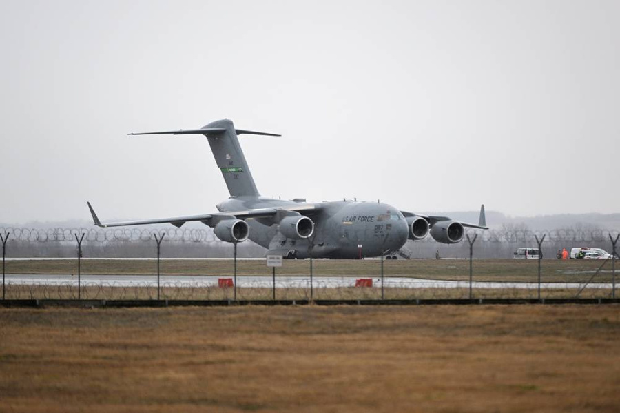 Американский самолёт Boeing C-17 Globemaster III. Фото © ТАСС / EPA