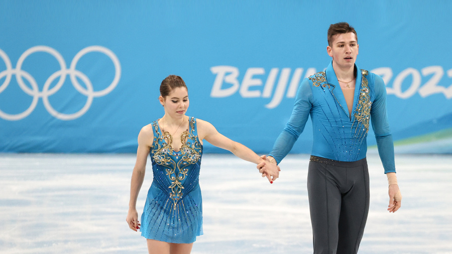 Анастасия Мишина и Александр Галлямов. Фото © ТАСС / Сергей Бобылев