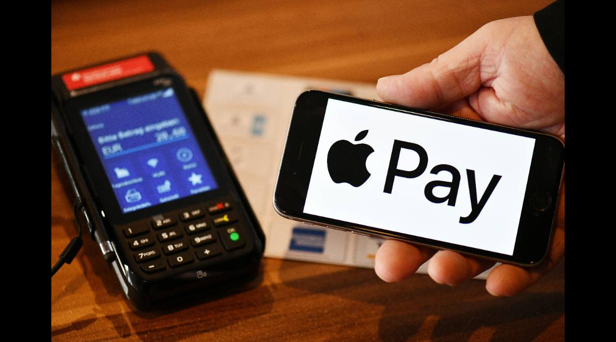 Эпл пей работает 2024. Apple pay в России. Apple pay фото. Apple санкции. Apple pay не работает.
