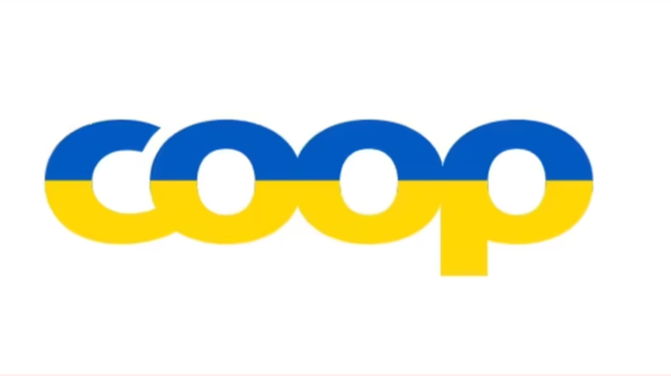Новый логотип компании Coop в цветах украинского флага. Фото © Coop
