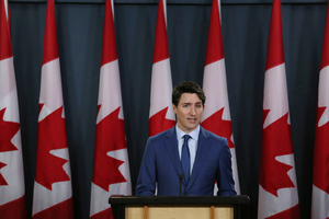 Премьер Канады объявил о новых санкциях против 5 россиян и 32 военных организаций
