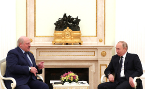 Путин сообщил Лукашенко о "позитивных сдвигах" в переговорах с Украиной