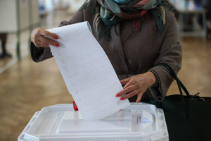 В Туркмении началось голосование на внеочередных президентских выборах