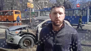 Очевидец рассказал, как спасал людей после падения сбитой ракеты "Точка-У" в Донецке
