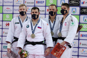 Российских дзюдоистов отстранили от всех международных соревнований