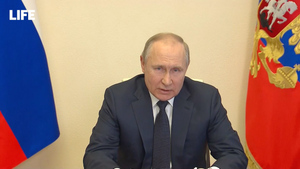Путин: Военнослужащие РФ проявляют мужество и героизм в ходе "Операции Z"