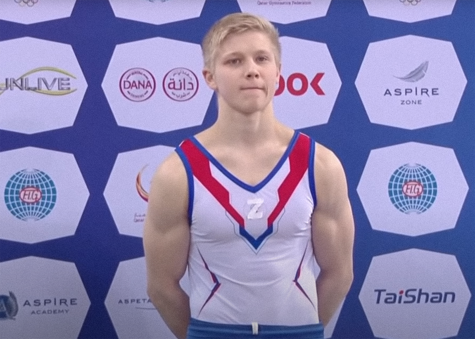 "Это несправедливо": Федерация спортивной гимнастики России оспорит дисквалификацию Куляка из-за буквы Z
