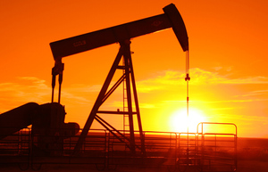 TAS: Власти США обеспокоены переговорами Саудовской Аравии по продаже нефти за юани