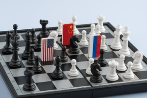 Востоковед Островский назвал главное противоречие США и Китая, которое выгодно России