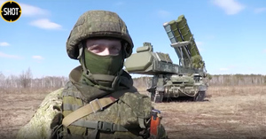 Думал о цели и задаче: Старший лейтенант Овчаренко рассказал, как уничтожил два украинских штурмовика на "Бук-М3"