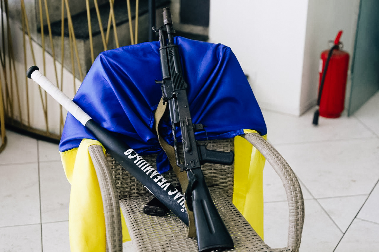 Херсон. Оружие, изъятое у националистов. Фото © LIFE / Антон Старков