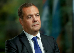 Медведев назвал предательством критику России во время спецоперации на Украине