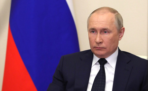 Песков: Путин поручил "Газпрому" принимать плату за топливо в рублях