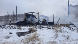 В Забайкалье три человека погибли при пожаре в жилом доме 