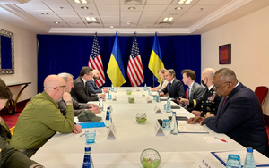 Министры обороны и иностранных дел Украины проводят встречу с коллегами из США