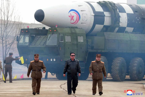 Ким Чен Ын: КНДР продолжит развивать мощный ударный потенциал