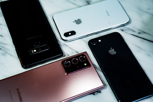 РБК: Техники Apple и Samsung в России хватит на 2–3 месяца