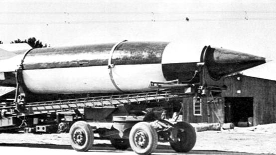 Ракета "Фау-2" во время транспортировки. Фото © Wikimedia Commons / Ian Dunster